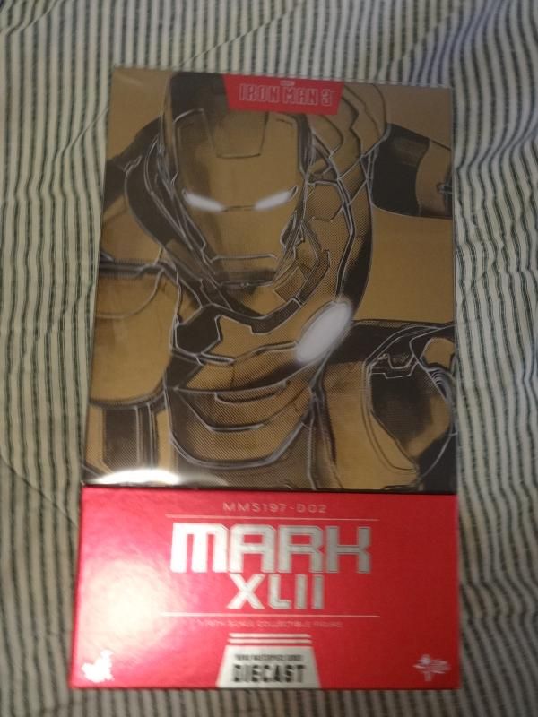 Iron Man Mark 9 Hot toys<br/>