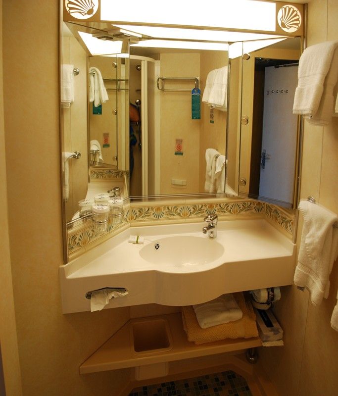 7620bathroom_zpsfa651073.jpg