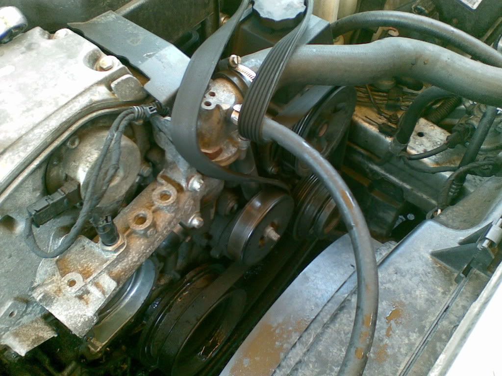 Mercedes c180 w202 water pump #4