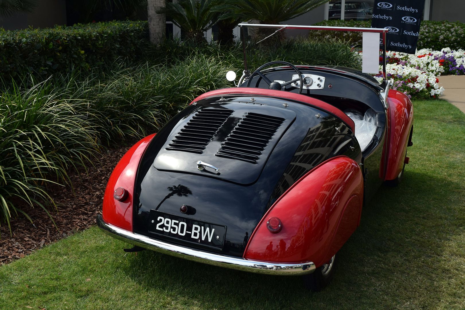 1951 Atlas Babycar 2S sold for $30,250