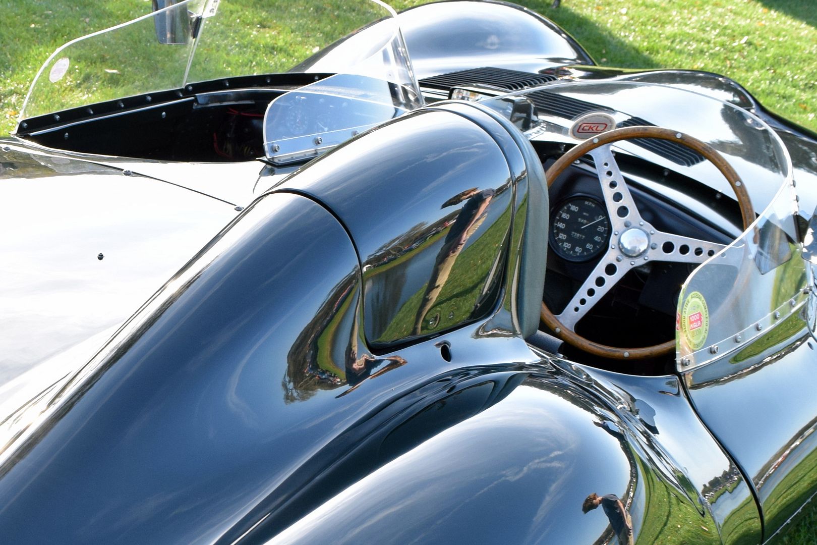 Beautiful lines of the 1955 Jaguar XKD 530 in the Jaguar D-Type Class