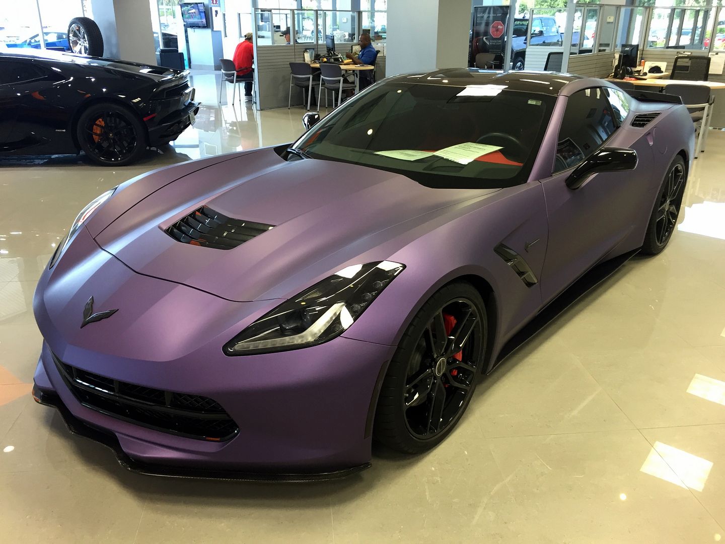 C7 Corvette in flashy wrap