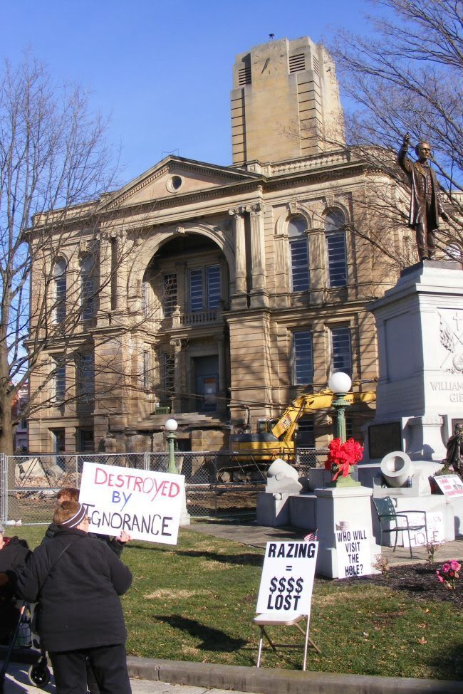 2011_0120tiffin0034.jpg