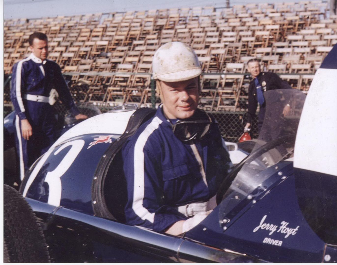 JerryHoyt1955Indyphoto.jpg