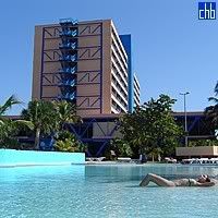 hotel-playa-caleta-building-200.jpg
