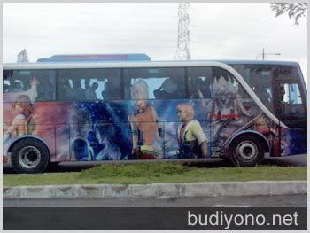 Final Fantasy Bus