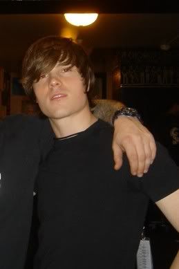 ericlookscute.jpg image by sweetbeamie09 ericlookscute.jpg image by sweetbeamie09