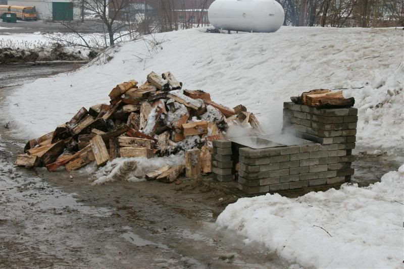 How to build a $25 maple syrup boiler - Homesteading Questions