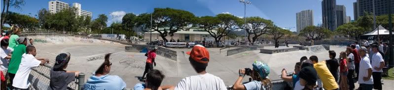 IMAGE: http://i18.photobucket.com/albums/b126/bitteraspects/pano.jpg