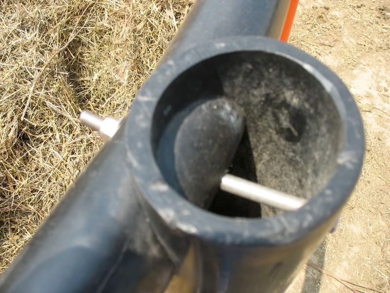 Hay ring made of plastic tubing. Page 2