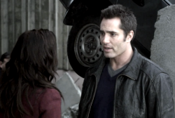 Victor Webster as Carlos Fonnegra on Syfy's Continuum screencap of Victor Webster as Carlos Fonnegra on Syfy's Continuum