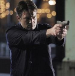 Nathan Fillion, as Richard Castle, shooting a gun screencap of Nathan Fillion, as Richard Castle, shooting a gun