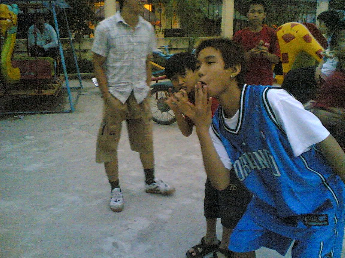 (A?nh hien gio ko hien thi duoc)