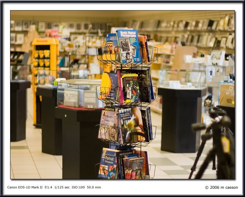 IMAGE: http://i18.photobucket.com/albums/b130/malla1962/MO2Q3813.jpg