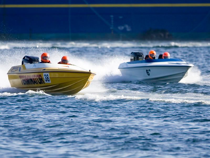 IMAGE: http://i18.photobucket.com/albums/b130/malla1962/MO2Q6122.jpg