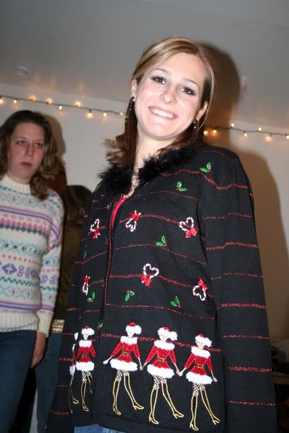 IMAGE: http://i18.photobucket.com/albums/b130/saravrose/IMG_0606.jpg