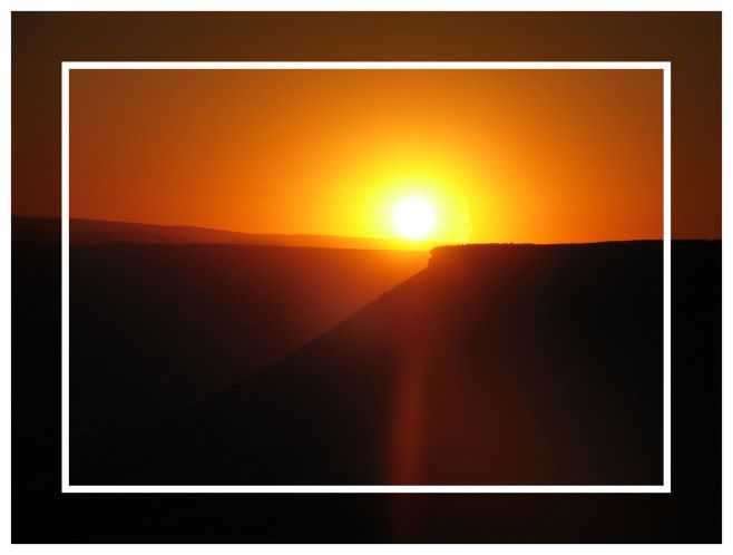 IMAGE: http://i18.photobucket.com/albums/b130/saravrose/landscapes/IMG_0559.jpg