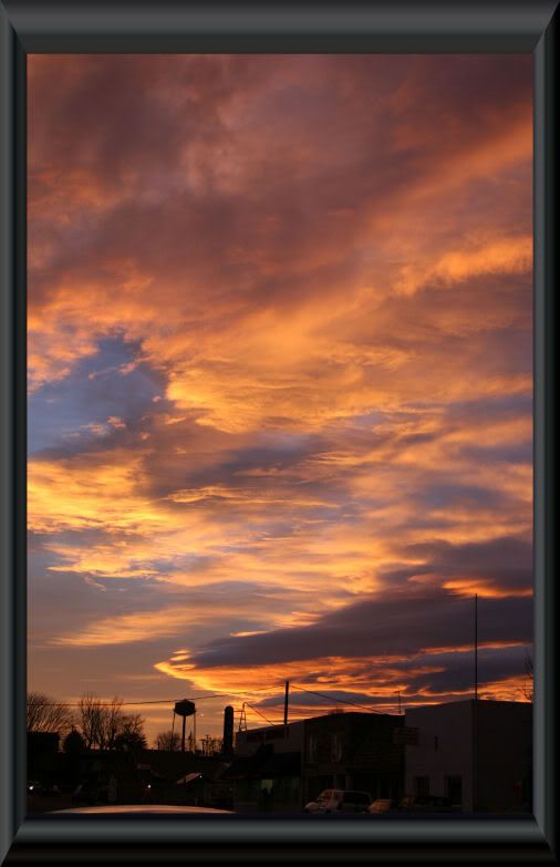 IMAGE: http://i18.photobucket.com/albums/b130/saravrose/landscapes/IMG_5120.jpg