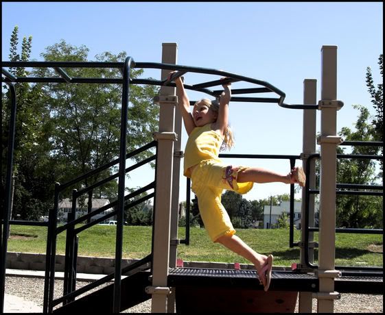 IMAGE: http://i18.photobucket.com/albums/b130/saravrose/the%20challenge/IMG_2074-01.jpg