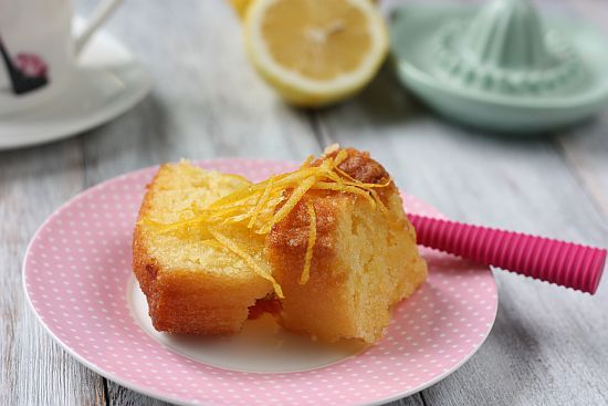 Drizzle cake 2