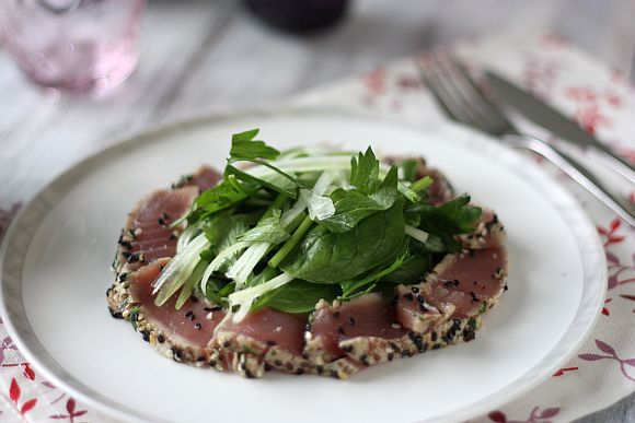 This particular seared tuna recipe makes a greater starter for an elegant 