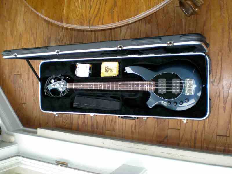 bassincase.jpg