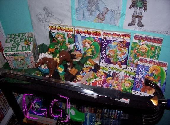 my collection of zelda-ness ( its really just alot of Link love! :D