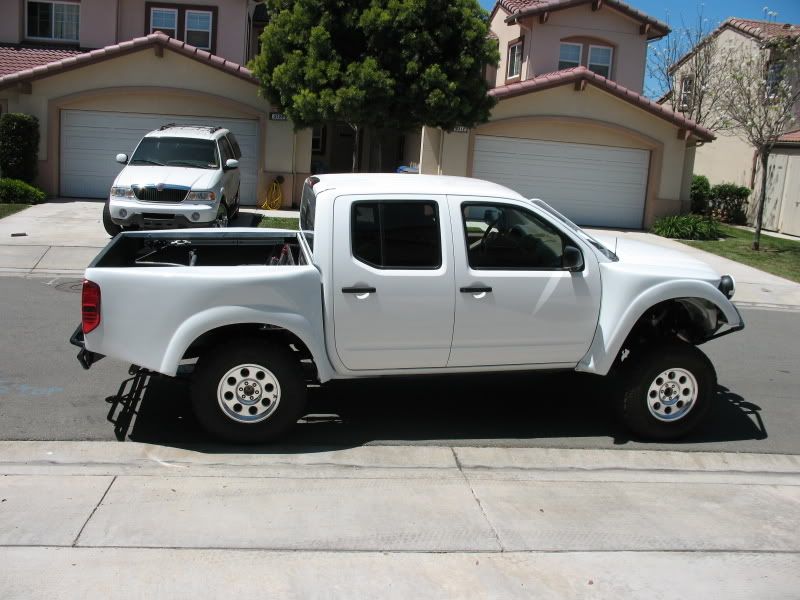 2004 Nissan frontier prerunner fenders #3