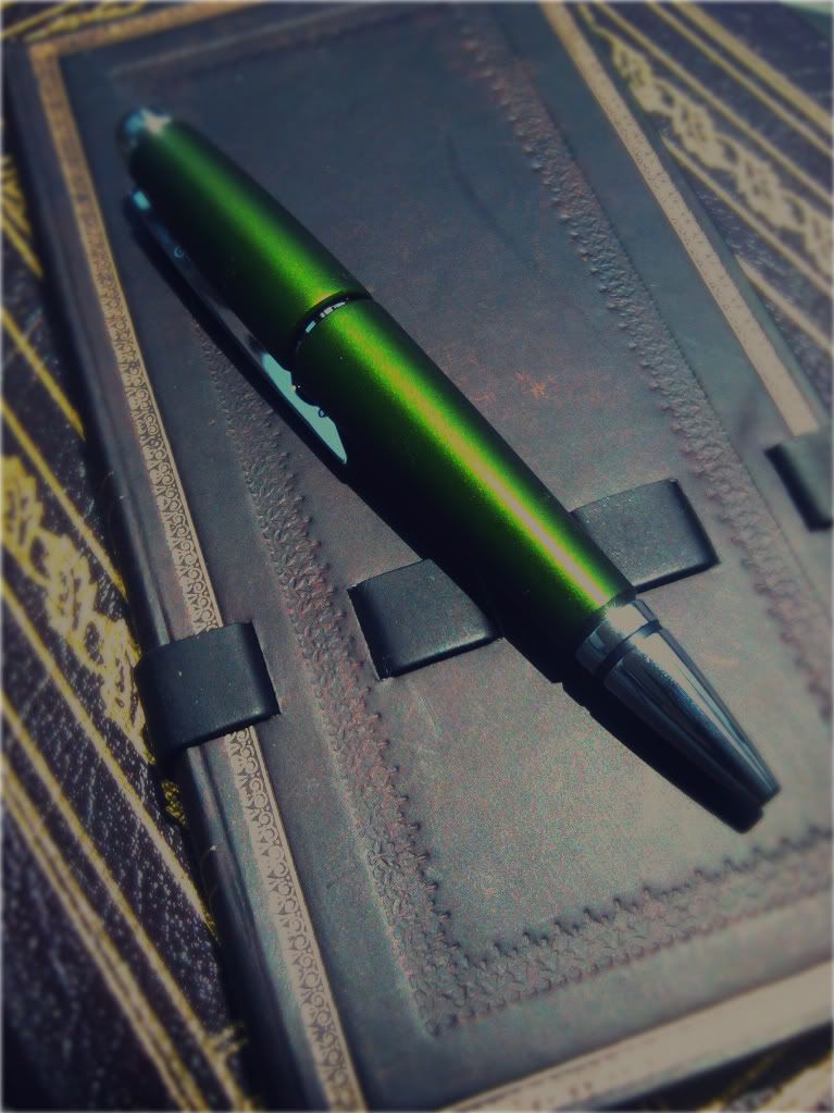 Cross Edge pen