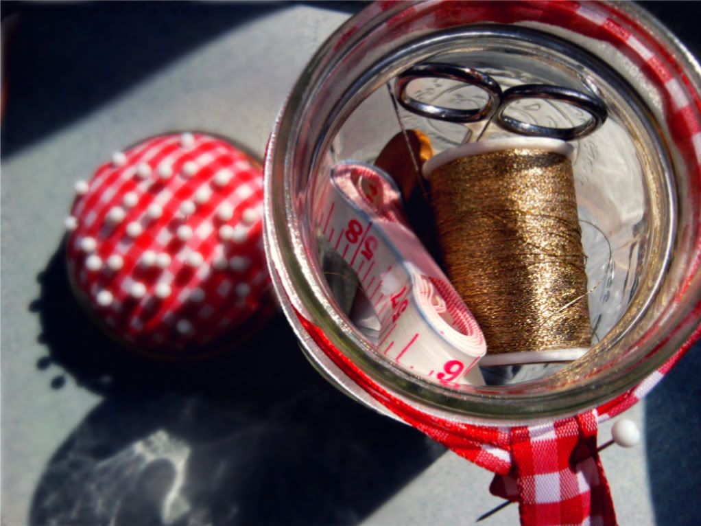 DIY Prim Anthropologie inspired sewing kit in Mason Jar present