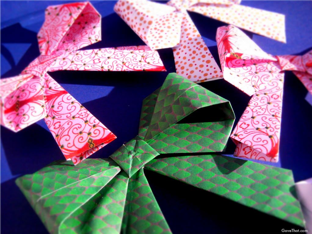 How to fold Origami gift bows