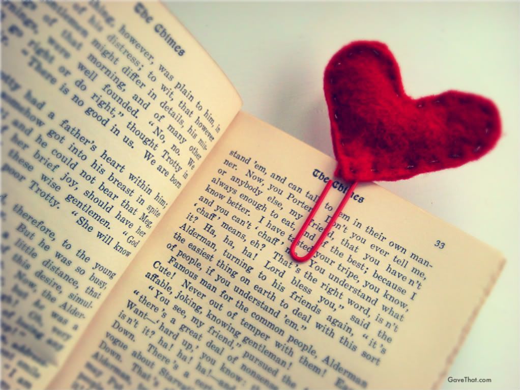 DIY heart shaped felt scented bookmarks