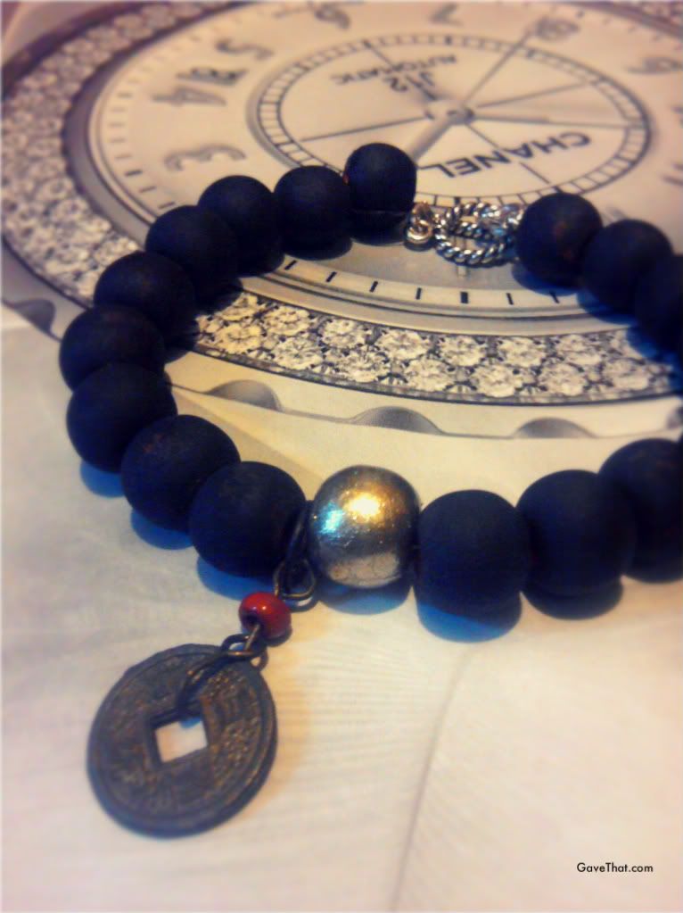DIY Simple wooden black bead friendship bracelet with Asian coin made it in five minutes