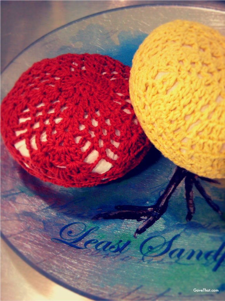 Crocheted gift soaps DIY idea
