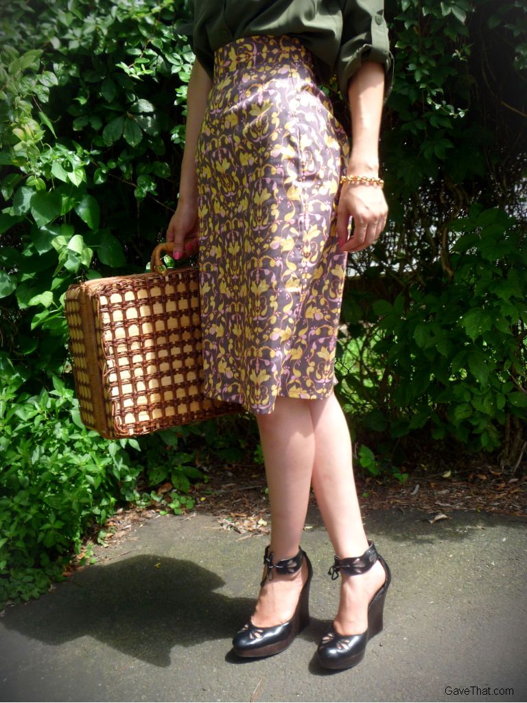 Wearing a skirt by Shabby Apple Vintage top and picnic basket