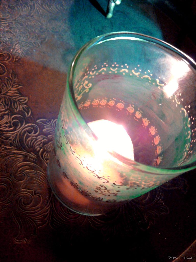 Finished Moroccan keesan tea glass inspired candle on a senia