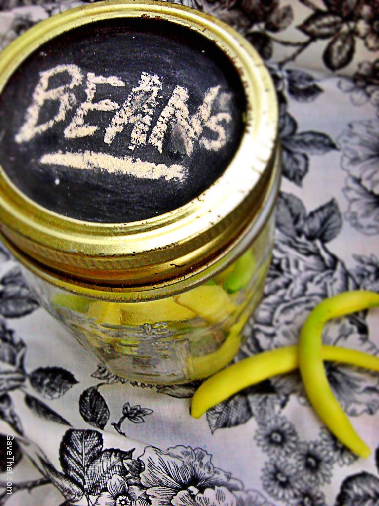 Using DIY chalkboard paint on the top of canning jars