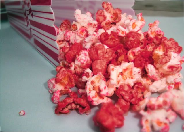 mam for gift blog gave that red kettle corn popcorn