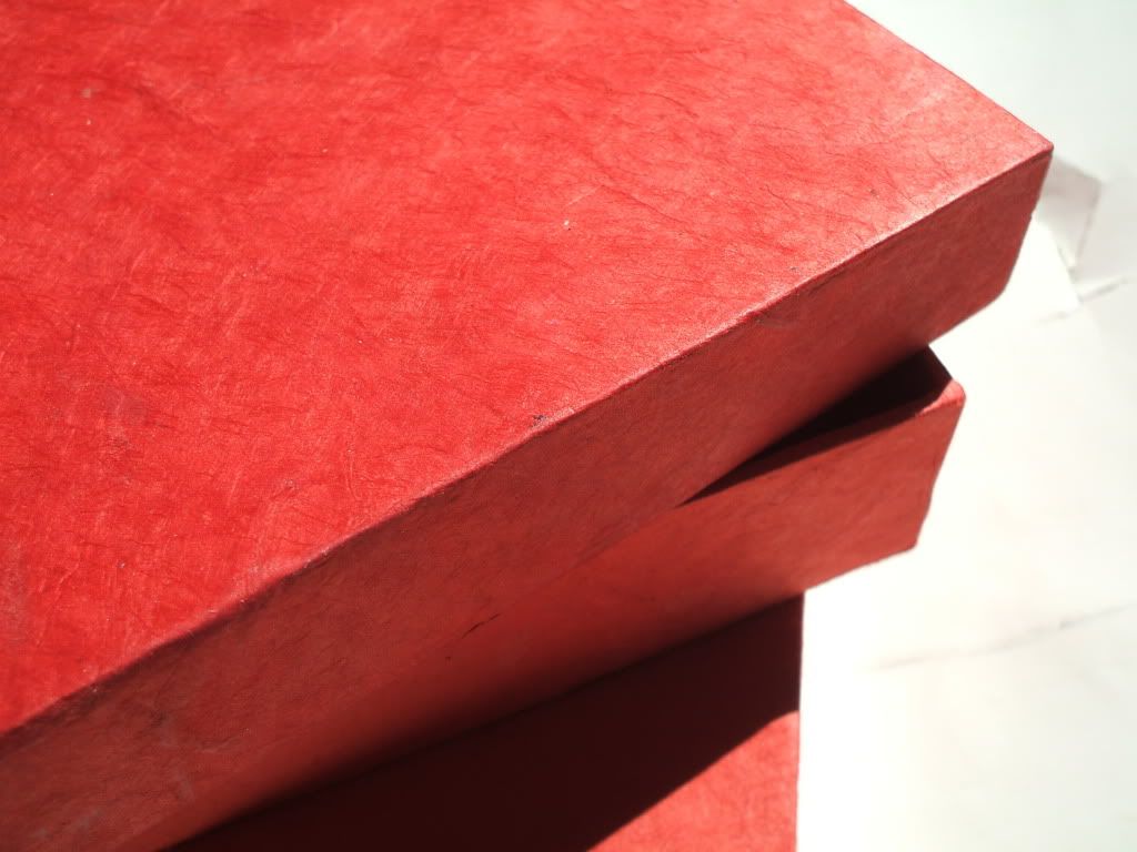 mam gavethat Knipschildt red handmade gift boxes