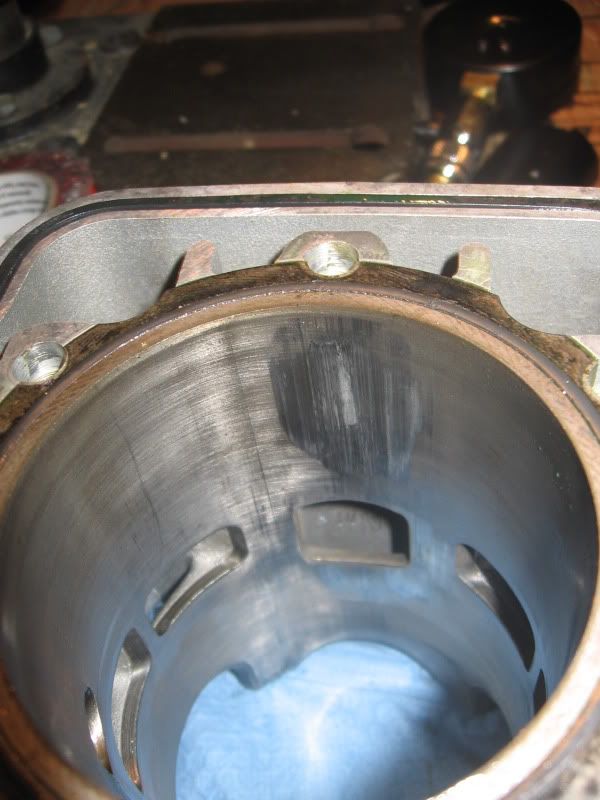 Piston Ring Stuck and Scored Cylinder w/pics SkiDoo Snowmobiles Forum