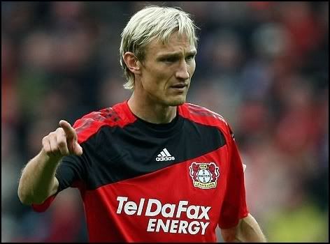 article-0-06ECB664000005DC-960_468x.jpg?t=1278065482