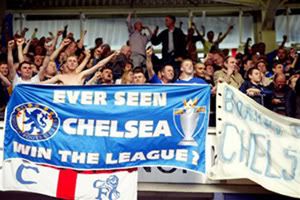 fans_parade6.jpg