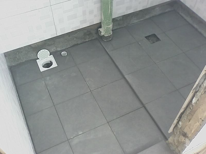 051209-MasterToilet.jpg