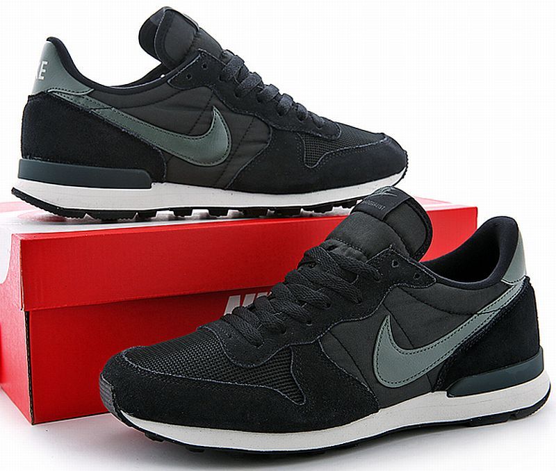 Nike Internationalist Black-dark Green Suede-nylon Running Training 