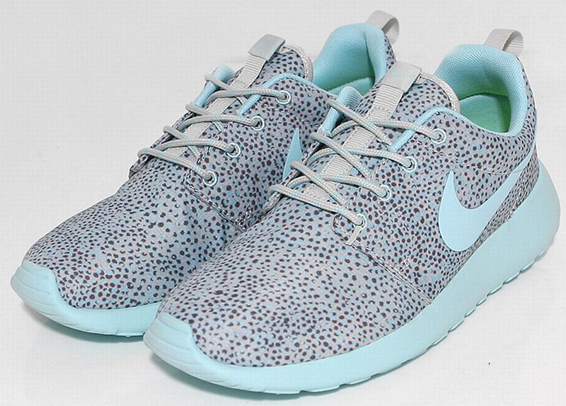 grey and blue roshes