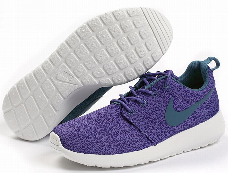 roshe run women purple