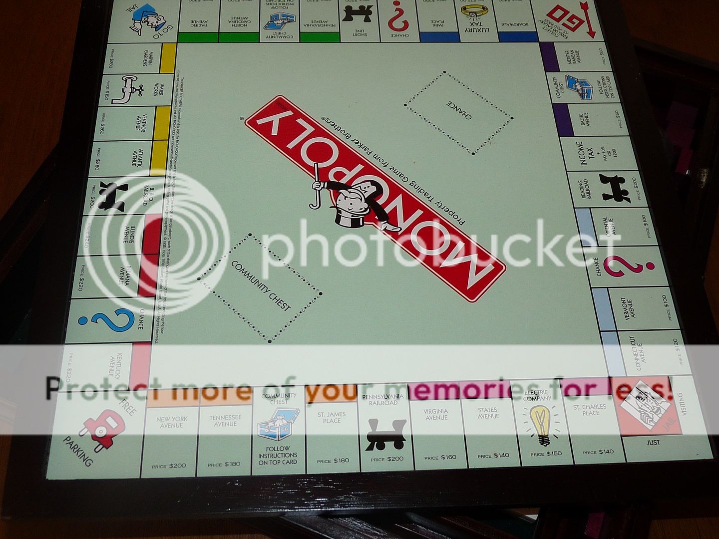   Edition TWIN PLAY CLASSICS Monopoly / Scrabble Wood Chest MINI  