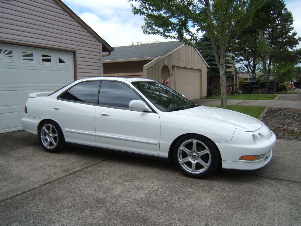 https://i18.photobucket.com/albums/b120/IntegraVSR/My%20DB8/DSCF4651.jpg