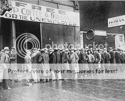 image from a Bread line in the 1930's