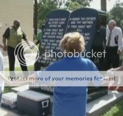 screencap of Bradford County, Florida Ten Commandments Monument